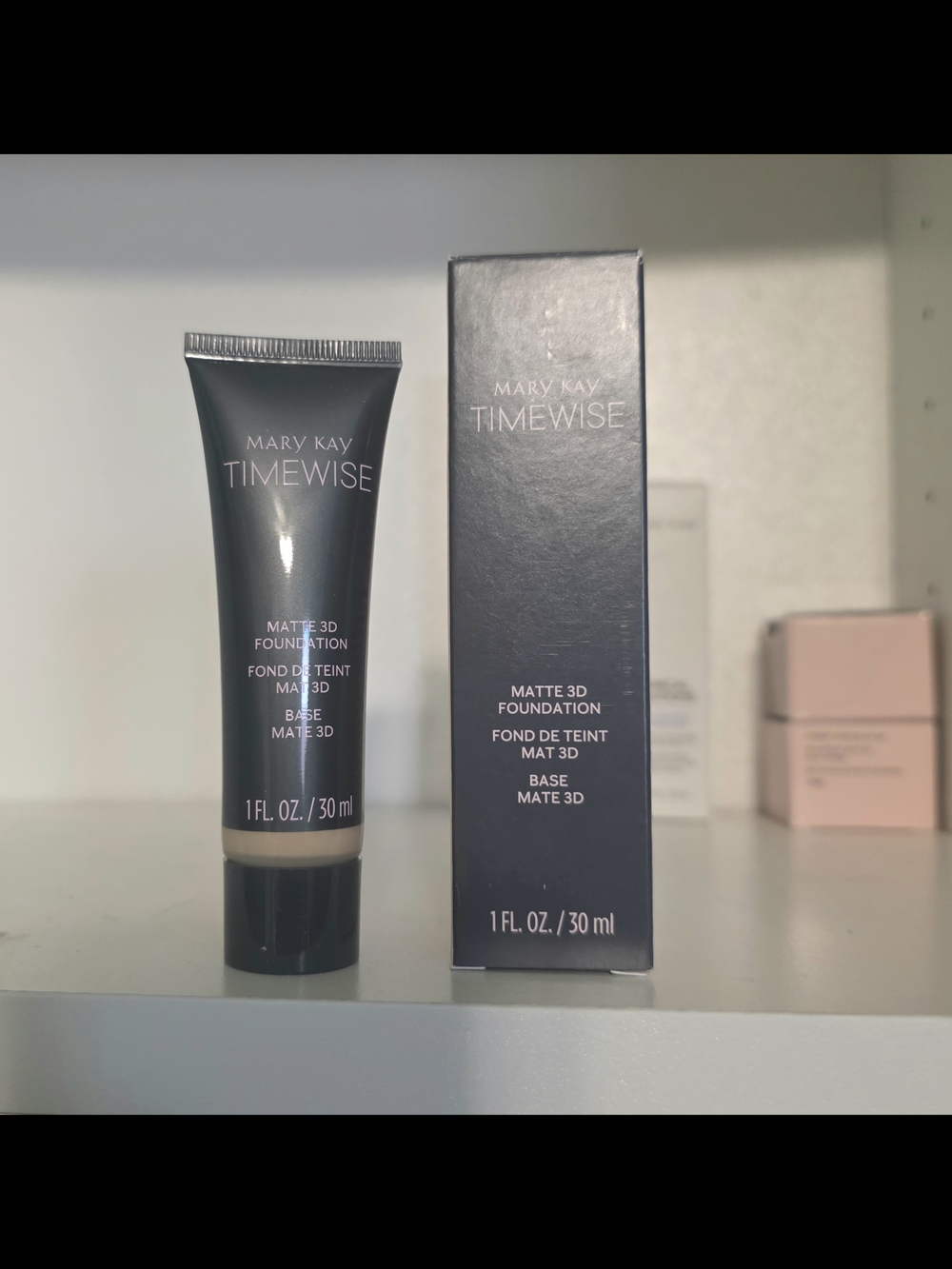 Mary Kay TimeWise Matte 3D Foundation - Beige C140
